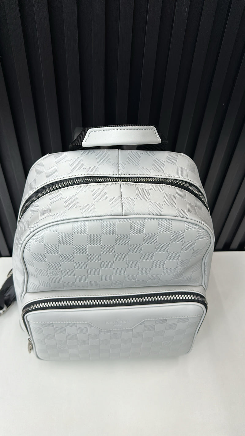 Louis Vuitton Men's Damier Infini Backpack in white