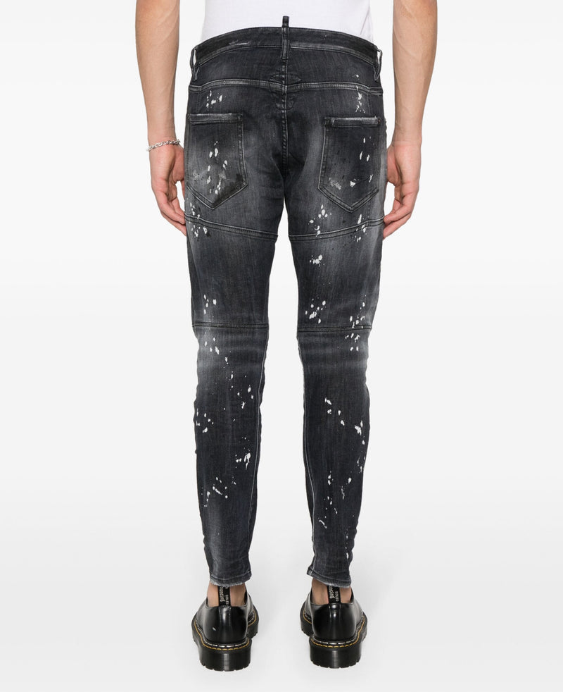 DSQUARED2 logo-plaque distressed jeans