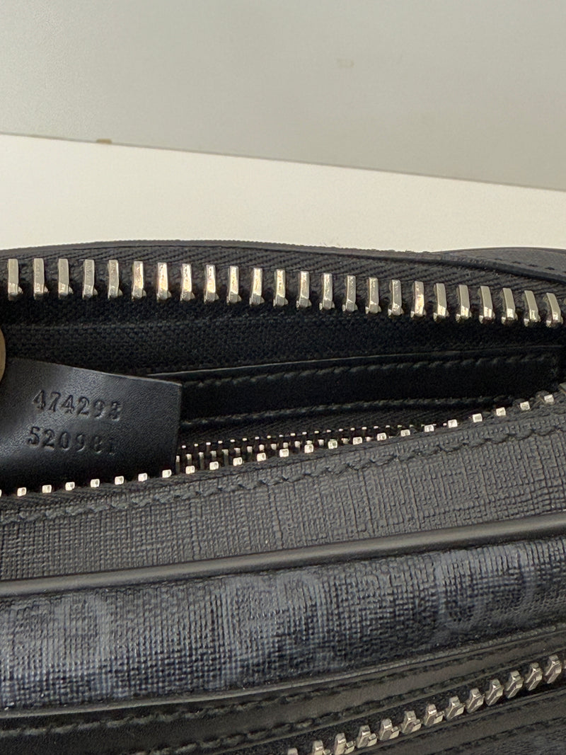 GG Supreme belt bag