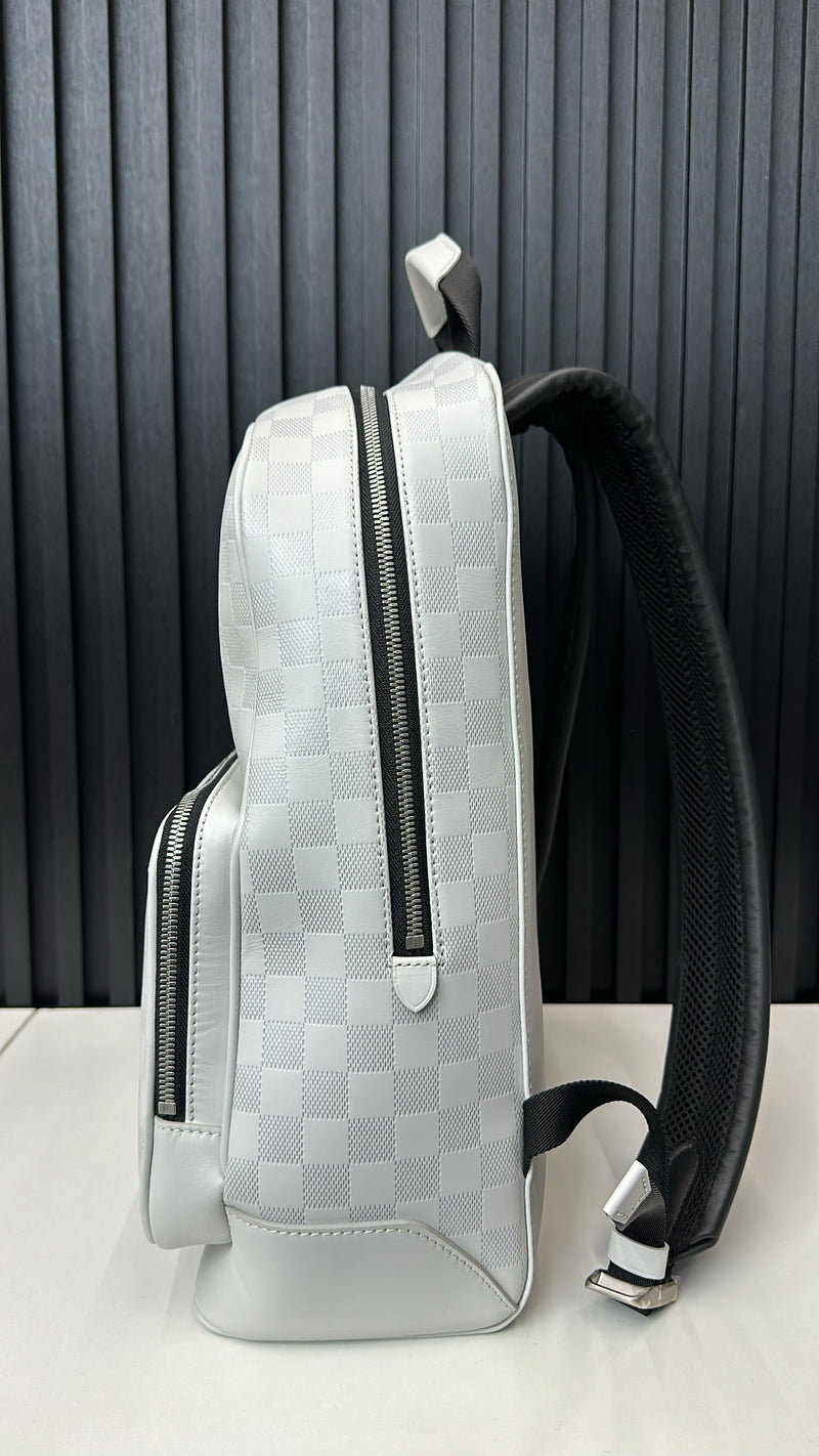 Louis Vuitton Men's Damier Infini Backpack in white