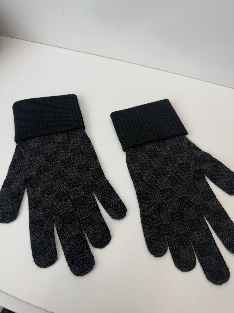 Damier Graphite damier gloves wool Black