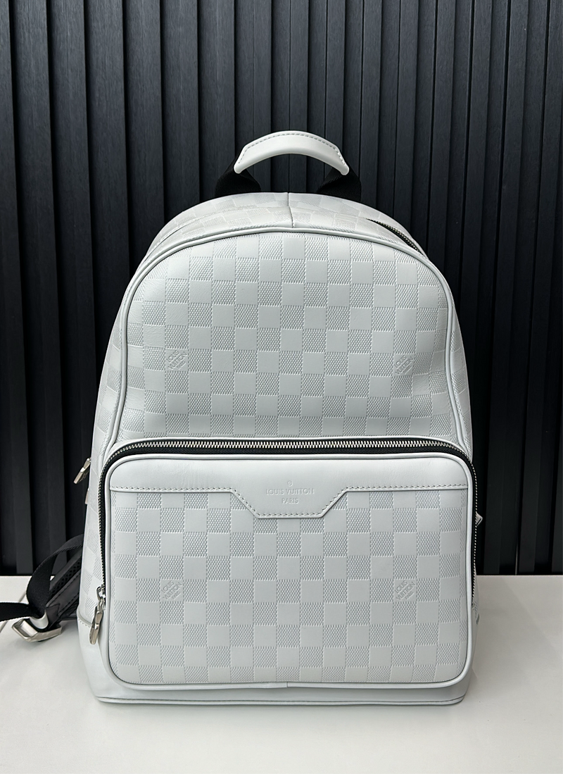 Louis Vuitton Men's Damier Infini Backpack in white