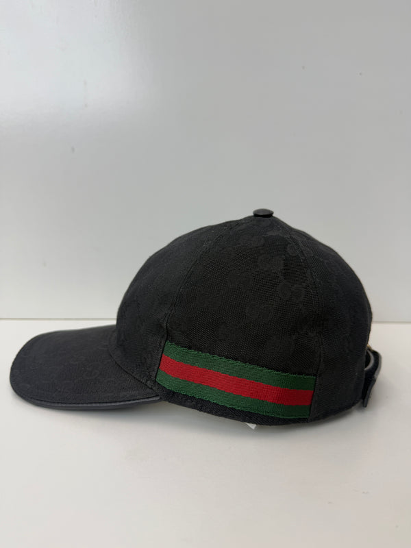 GG Monogram Cap black