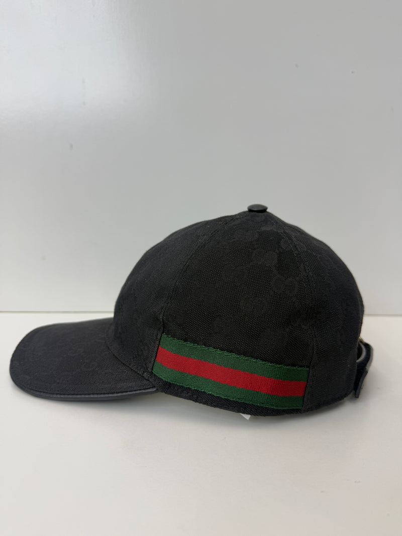 GG monogram canvas cap black