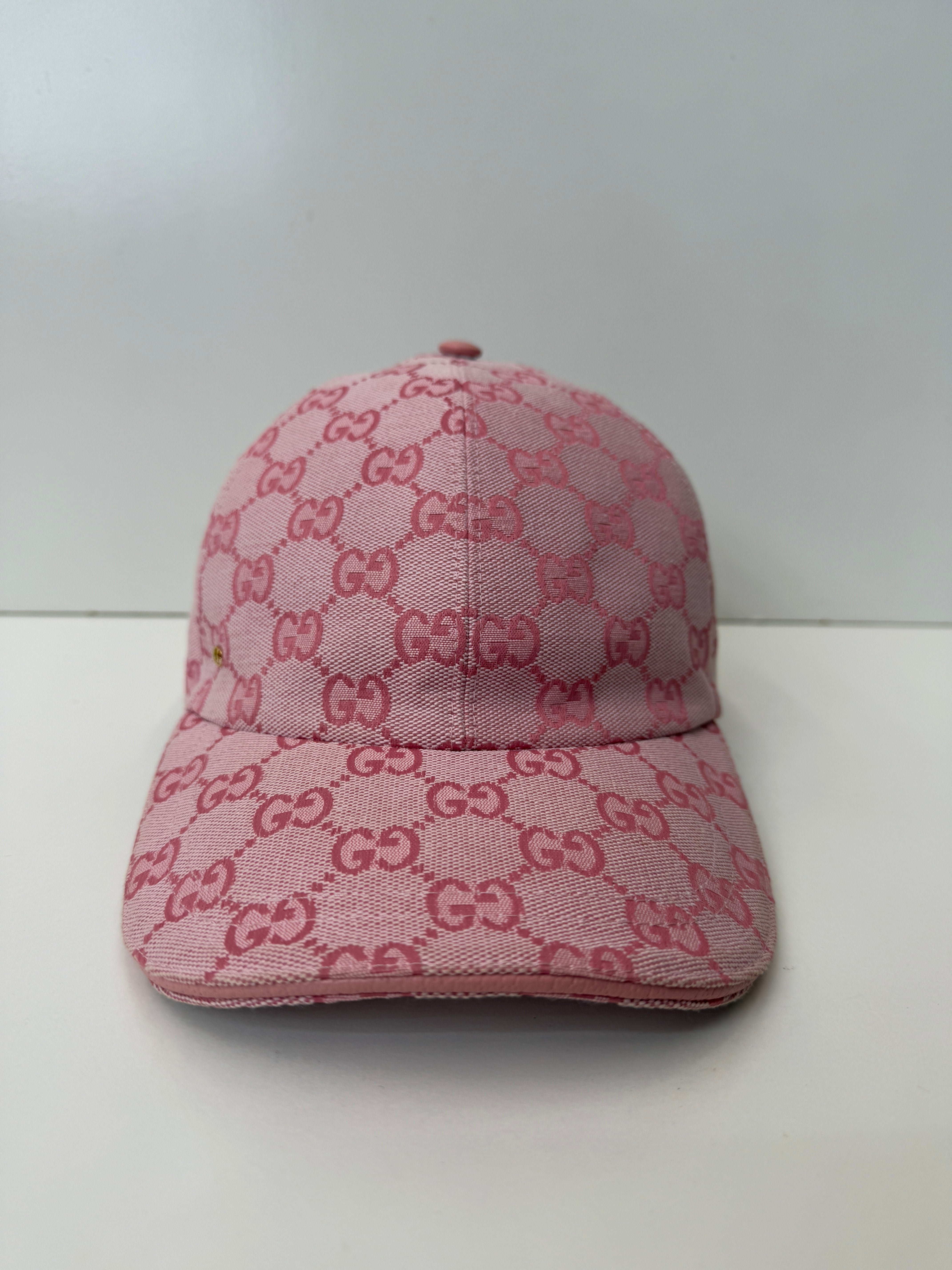F4B29EA4-6025-4AD0-A879-