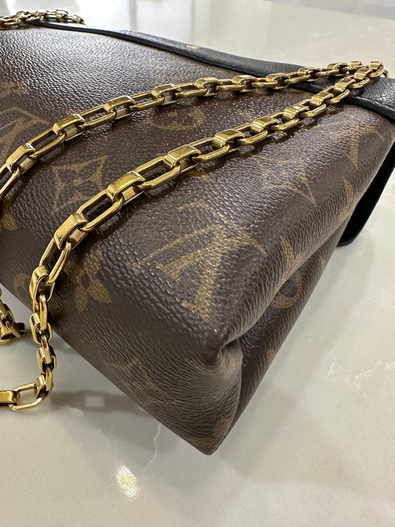 LV Palas Chain Shoulder bag