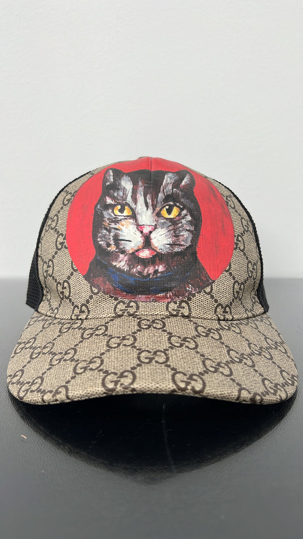 Rare Cat Monogram Cap red 9/10 cond